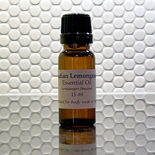 ESSENTIAL OIL: Lemongrass